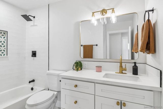 767 Jonathon Place, Escondido, CA 92027