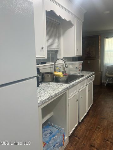 5141 Inwood Drive, Jackson, MS 39206