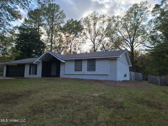 5141 Inwood Drive, Jackson, MS 39206