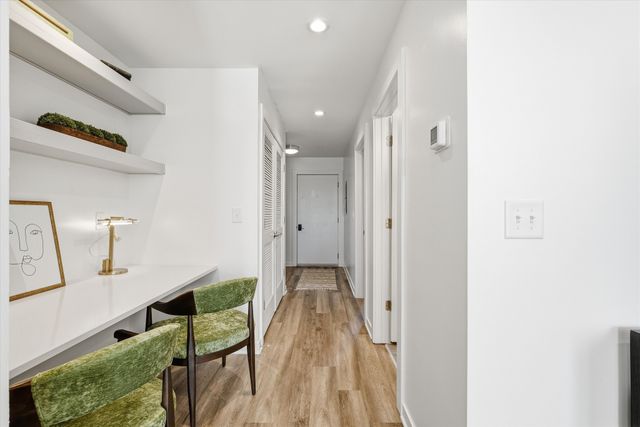 707 26th Ave N Apt 204, Nashville, TN 37208