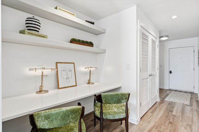 707 26th Ave N Apt 204, Nashville, TN 37208