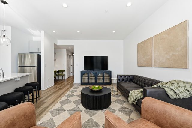 707 26th Ave N Apt 204, Nashville, TN 37208