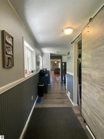 737 Sensabaugh Road, Lupton, MI 48635