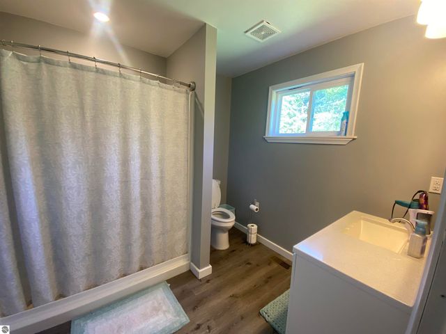 737 Sensabaugh Road, Lupton, MI 48635