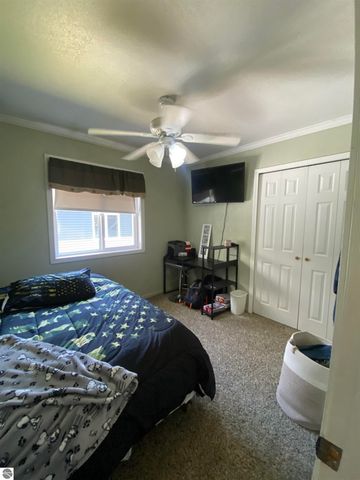 737 Sensabaugh Road, Lupton, MI 48635