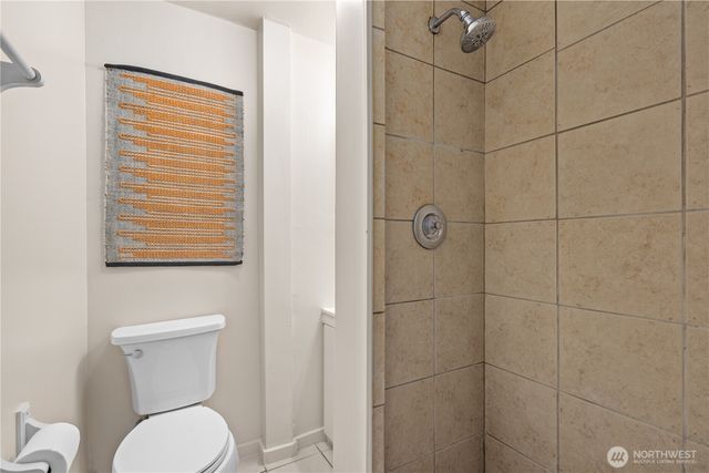 11253 35th Avenue SW, Seattle, WA 98146