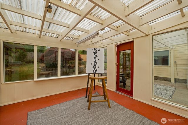 11253 35th Avenue SW, Seattle, WA 98146