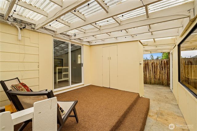 11253 35th Avenue SW, Seattle, WA 98146