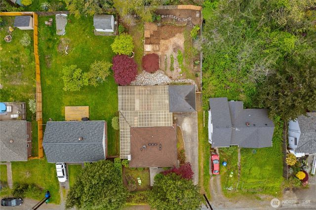 11253 35th Avenue SW, Seattle, WA 98146