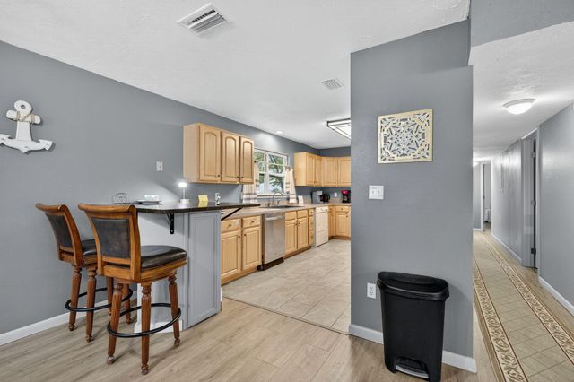 14 6th Street, Shalimar, FL 32579