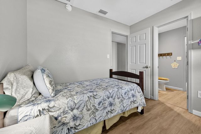 14 6th Street, Shalimar, FL 32579