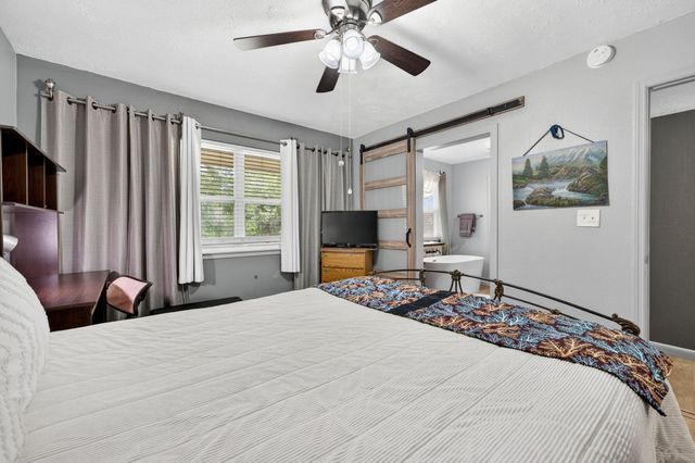 14 6th Street, Shalimar, FL 32579