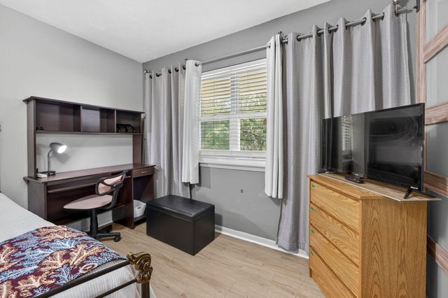 14 6th Street, Shalimar, FL 32579