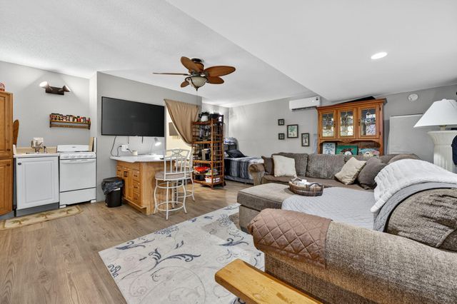 14 6th Street, Shalimar, FL 32579