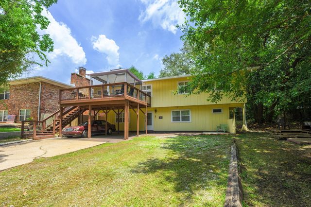 14 6th Street, Shalimar, FL 32579