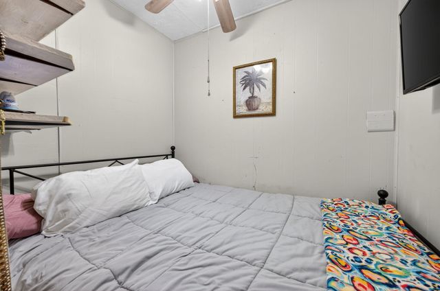 14 6th Street, Shalimar, FL 32579