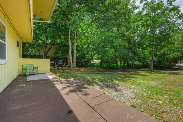 14 6th Street, Shalimar, FL 32579