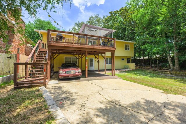 14 6th Street, Shalimar, FL 32579