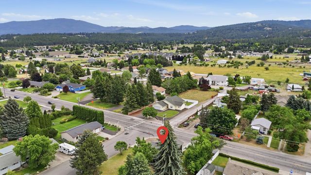 2318 S Calvin Rd, Veradale, WA 99037