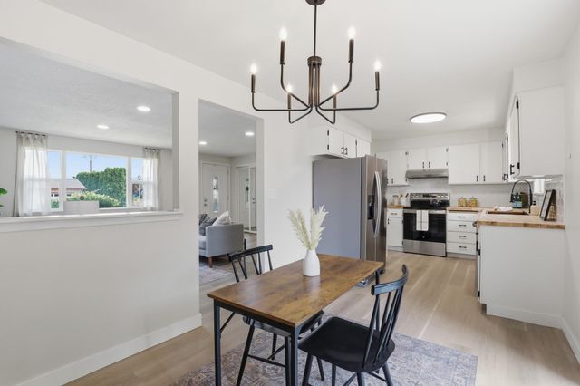 2318 S Calvin Rd, Veradale, WA 99037