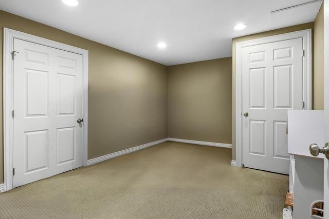 W310N6685 Caddy COURT, Hartland, WI 53029