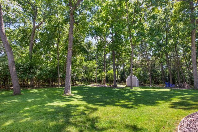 W310N6685 Caddy COURT, Hartland, WI 53029