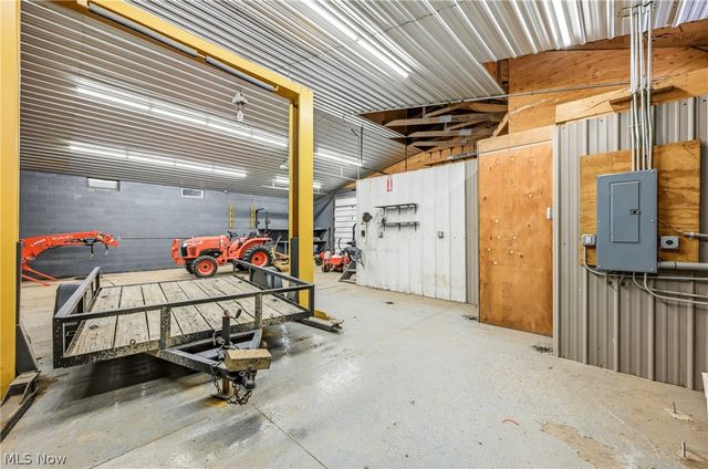 26648 State Route 172, East Rochester, OH 44625