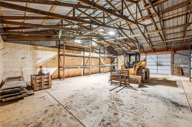 26648 State Route 172, East Rochester, OH 44625