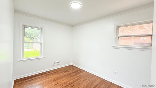311 Amherst Street, Inkster, MI 48141