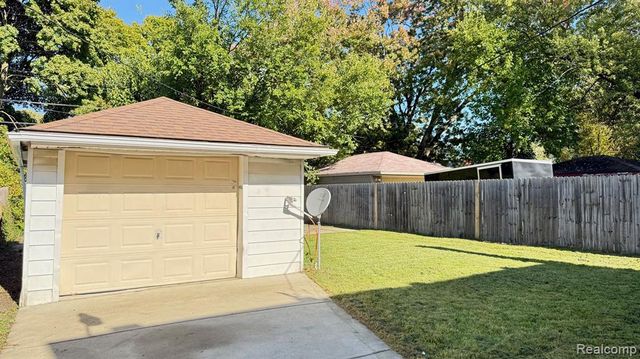311 Amherst Street, Inkster, MI 48141