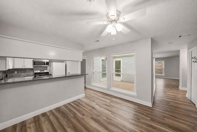 17734 Seven Pines Drive, Spring, TX 77379