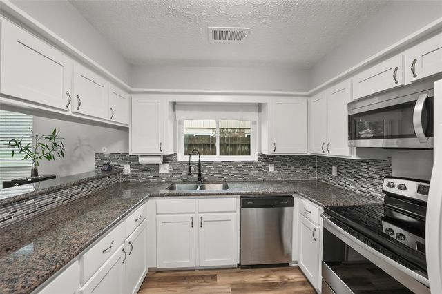 17734 Seven Pines Drive, Spring, TX 77379