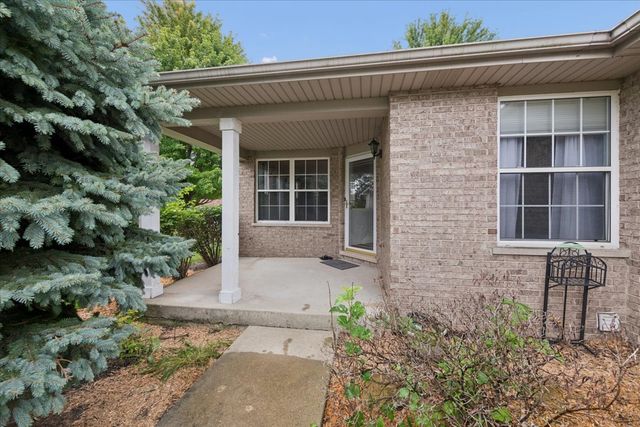4712 Mikasa Court, Joliet, IL 60431