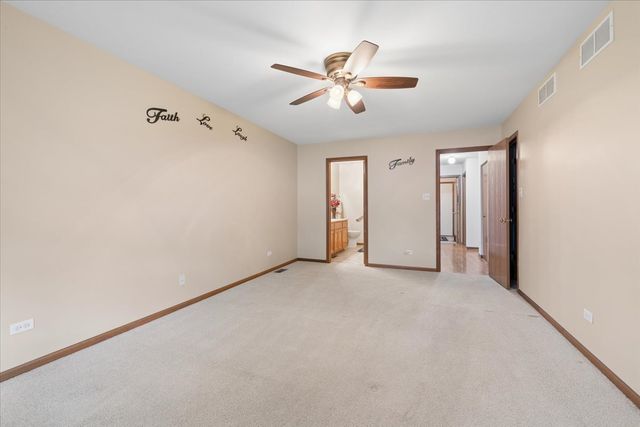 4712 Mikasa Court, Joliet, IL 60431
