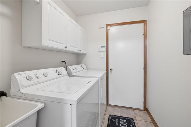4712 Mikasa Court, Joliet, IL 60431