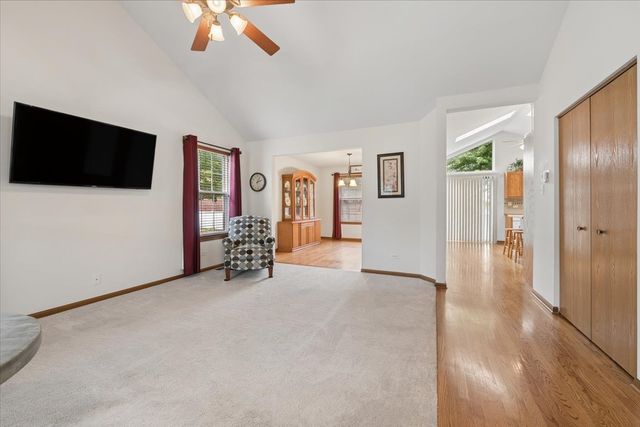4712 Mikasa Court, Joliet, IL 60431