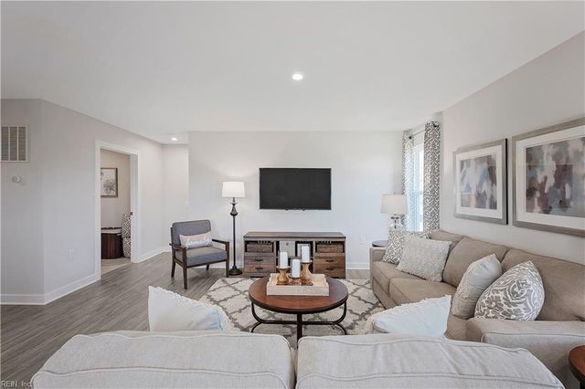 131 Baxter Station BLVD, Moyock, NC 27958