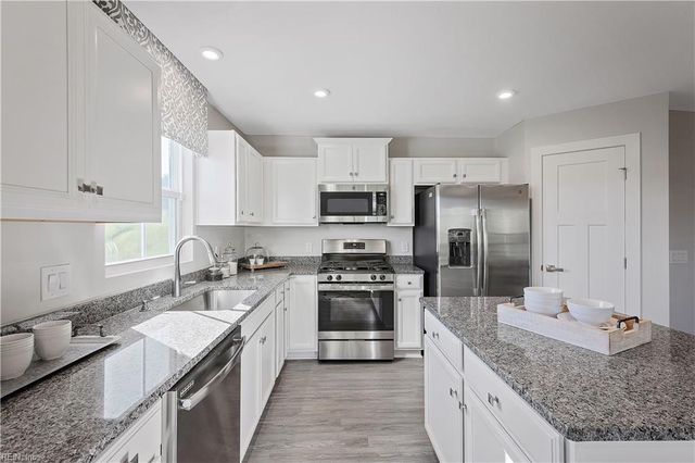 131 Baxter Station BLVD, Moyock, NC 27958