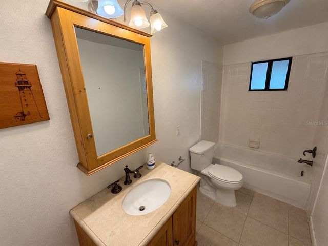 6904 PINETREE LANE E, Lakeland, FL 33811