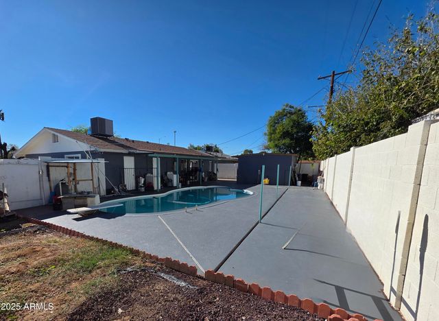 1610 W 7TH Avenue, Mesa, AZ 85202