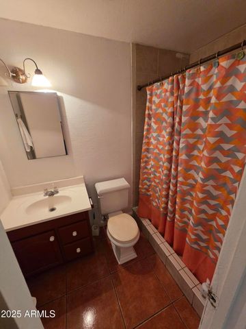 1610 W 7TH Avenue, Mesa, AZ 85202