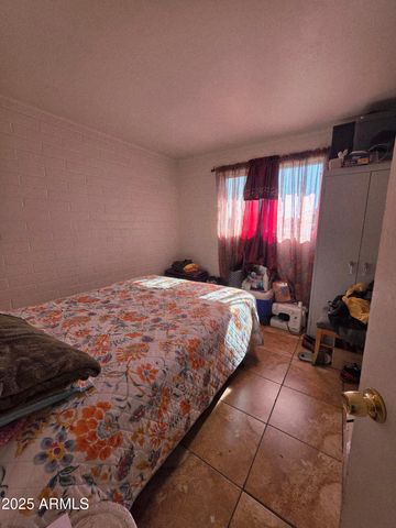 1610 W 7TH Avenue, Mesa, AZ 85202