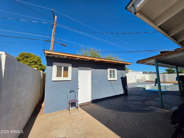 1610 W 7TH Avenue, Mesa, AZ 85202