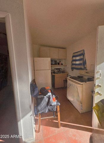 1610 W 7TH Avenue, Mesa, AZ 85202