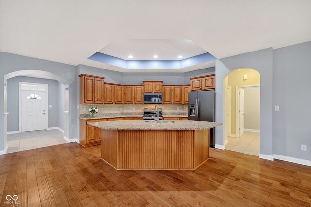 332 Maple View Drive, Westfield, IN 46074