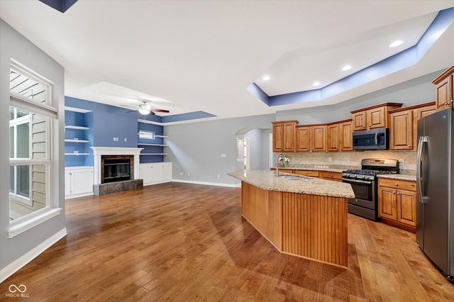 332 Maple View Drive, Westfield, IN 46074