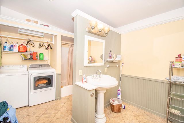 1002 Moyer Street, Kendallville, IN 46755