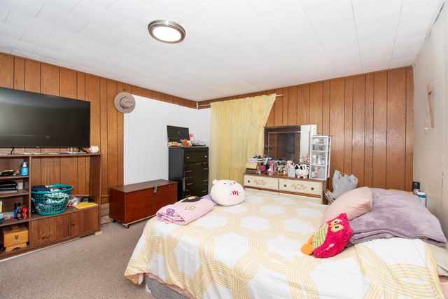 1002 Moyer Street, Kendallville, IN 46755