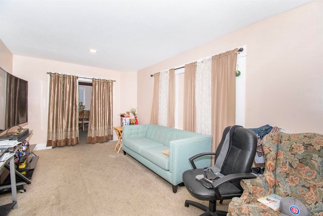 1002 Moyer Street, Kendallville, IN 46755