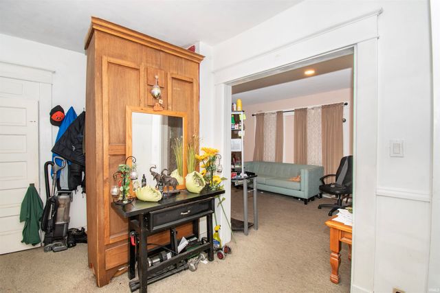 1002 Moyer Street, Kendallville, IN 46755